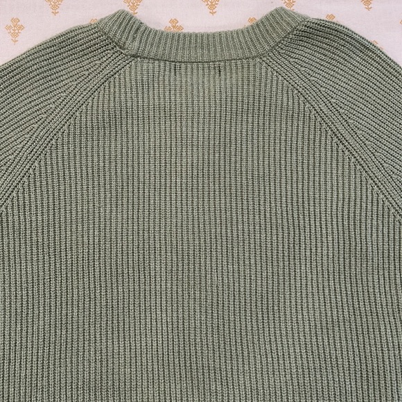 Sweater - Picture 3 of 3